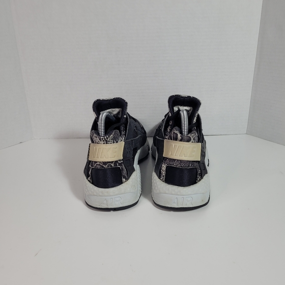 SOLD ✨️ Nike Womens Air Huarache Run Print Shoes Low Top Lace Up 10M - Picture 7 of 10